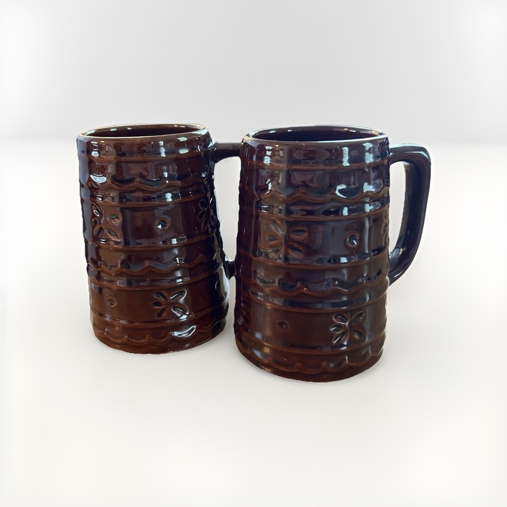 Vintage USA Pottery Brown Glazed Embossed Ceramic Coffee Mugs Set‎ of 2